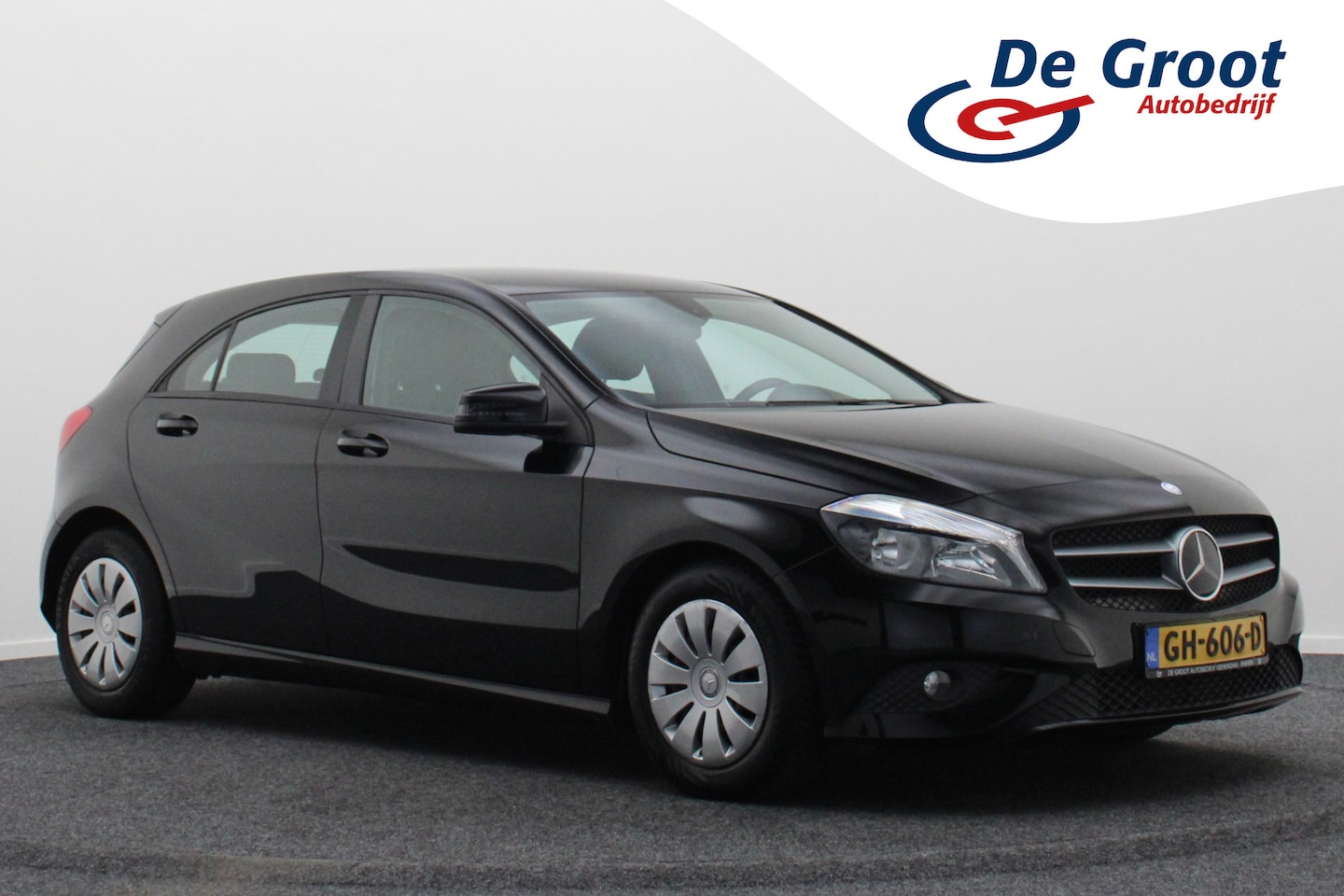 Mercedes-Benz A-klasse - 180 Economy Airco, Stuurwiel Multifunctioneel, Elektrisch Pakket, Radio, USB/AUX, PDC - AutoWereld.nl