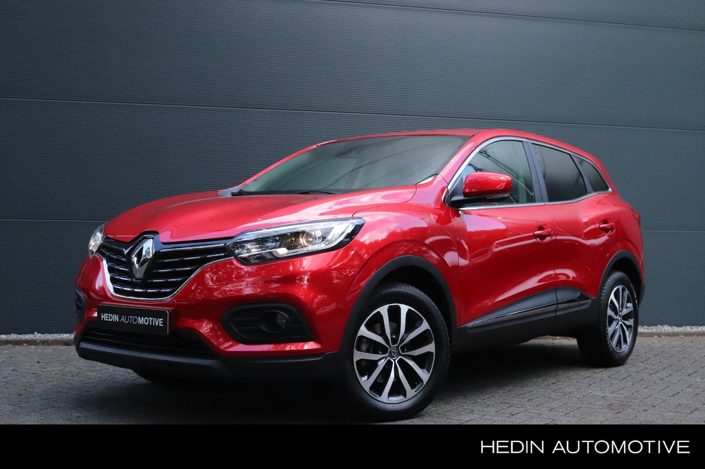 Renault Kadjar - 1.3 TCe Techno | Automaat | Stoelverwarming | Trekhaak | Achteruitrijcamera | - AutoWereld.nl