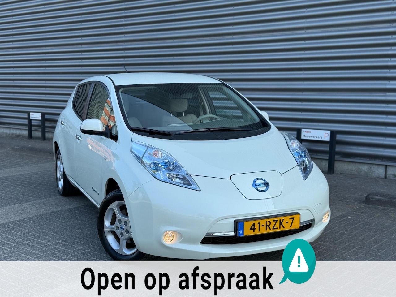 Nissan LEAF - Base 24 kWh (bj 2011) CAMERA|NAVI|1E EIGENAAR|BTW - AutoWereld.nl