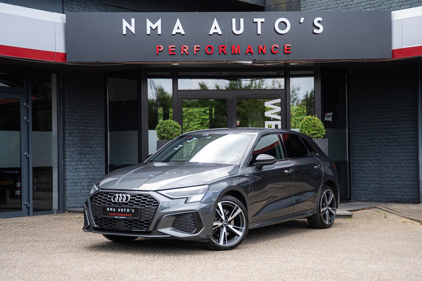 Audi A3 Sportback - 40 TFSI e Advanced edition | MATRIX | B&O | HUD | SFEERVERLICHTING | DEALER ONDERHOUDEN - AutoWereld.nl