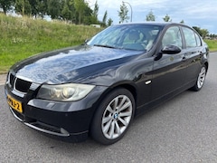 BMW 3-serie - 318I BUSINESS LINE
