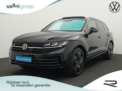 Volkswagen Touareg - 3.0 TSi eHybrid 463 pk tiptronic 4MOTION R | Panoramadak | Trekhaak | Puglia Leder | Nacht