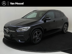 Mercedes-Benz GLA-Klasse - 200 Business Solution AMG / Stoelverwarming / Achteruitrijcamera / Panaroma-schuifdak / Ni