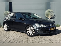 Volkswagen Golf - 1.6 TDI Highline BlueMotion