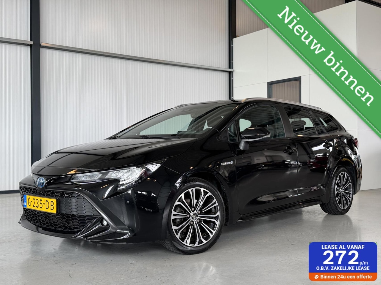 Toyota Corolla Touring Sports - 1.8 Hybrid First Edition|Adapt.Cruise|Navi|Camera| - AutoWereld.nl