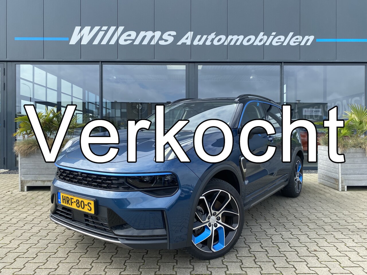 Lynk & Co 01 - 1.5 360' Camera, Panorama Dak & Elektrische Kofferklep Verkoop prijs = Inclusief Trekhaak - AutoWereld.nl