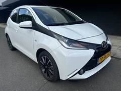 Toyota Aygo - 1.0 VVT-i x-play // 1e eigenaar // 16.000km //