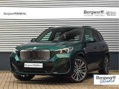 BMW iX1 - eDrive20 M-Sport Pro - Individual ''Peridot Green'' - Pano - ACC - Harman Kardon