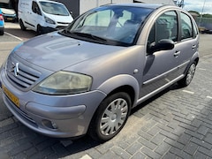 Citroën C3 - 1.4i Exclusive / Climate / Elek ramen