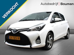 Toyota Yaris - 1.5 Hybrid Trend Navigatie/Cruise/LM Velgen