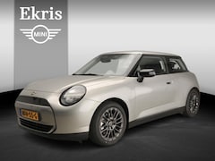 MINI Cooper - 3-deurs E Driving assist / Park assist / LED / DAB / Alu wielen 17 inch