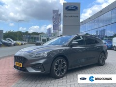 Ford Focus Wagon - 1.5 150 pk ST Line Wagon | Dealer o.h. | 18'' | LED verlichting | Winter-pack | Trekhaak |