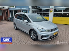 Volkswagen Touran - 1.5 TSI Highline 7p R Line