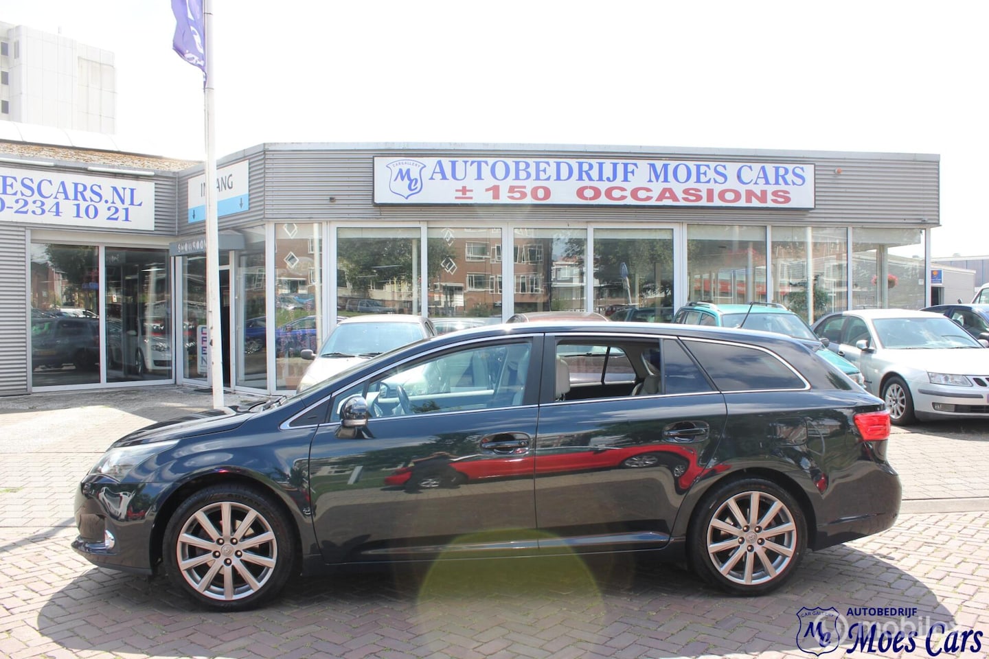 Toyota Avensis - 1.8 VVTi Dynamic Business PANO / CLIMA / CRUISE - AutoWereld.nl