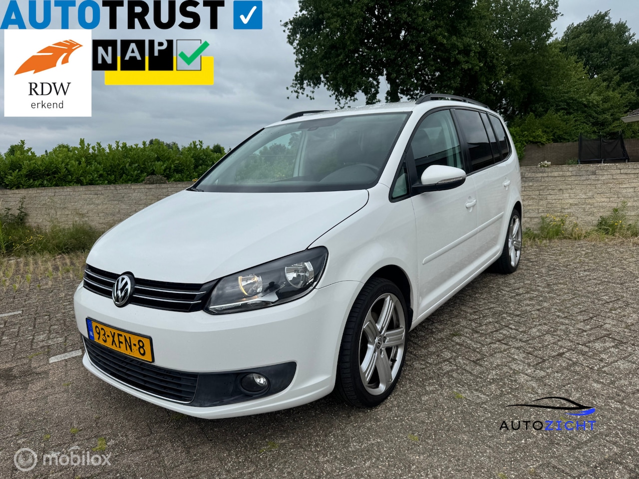 Volkswagen Touran - 1.4 TSI Highline| Cruise | Sensoren | Trek - AutoWereld.nl