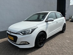 Hyundai i20 - 1.2 LP i-Drive Cool 5-Deurs - Airco - LMV