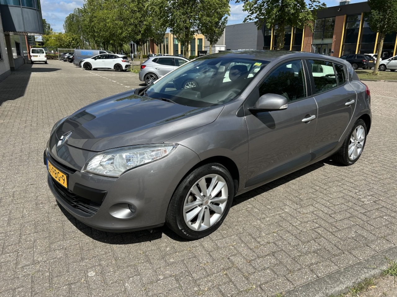 Renault Mégane - 1.6 Celsium 1e EIG NAVI CRUISE CLIMA NAP! - AutoWereld.nl