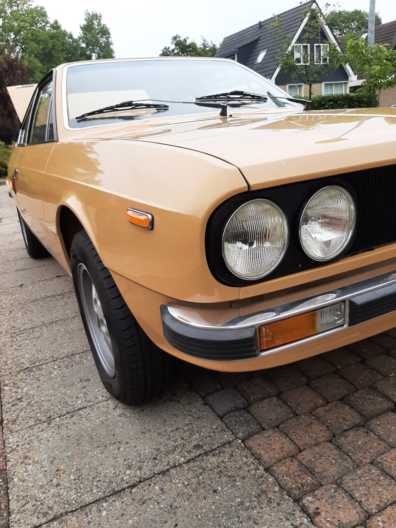 Lancia Beta - 1300 - AutoWereld.nl