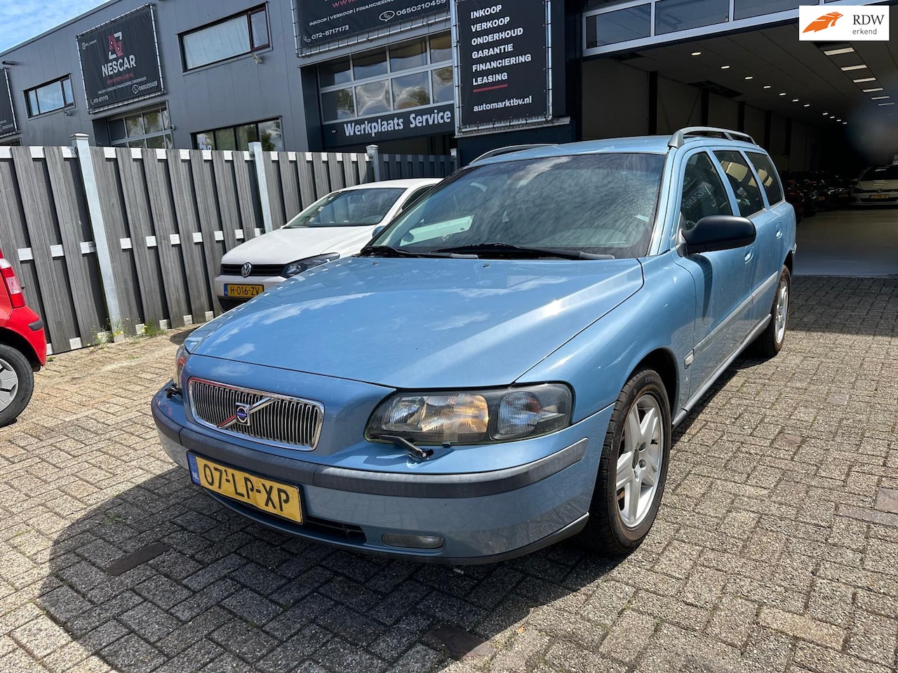 Volvo V70 - 2.4 Comfort Line 2.4 Comfort Line - AutoWereld.nl