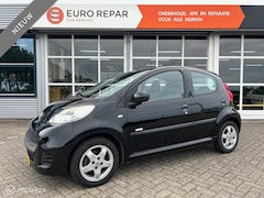 Peugeot 107 - 1.0-12V Millesim 200