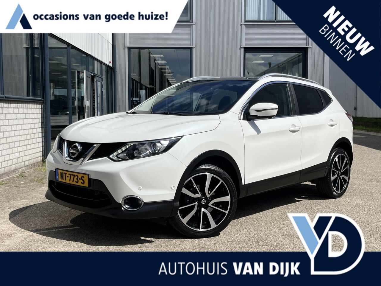 Nissan Qashqai - 1.2 Tekna | NL Auto/1e Eig./Voll.Historie/Navi/Leder/Pano.Dak/360° camera/Trekhaak - AutoWereld.nl