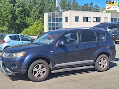 Mitsubishi Outlander - €4650-2.4 Inspire Apk Trekhaak Airco