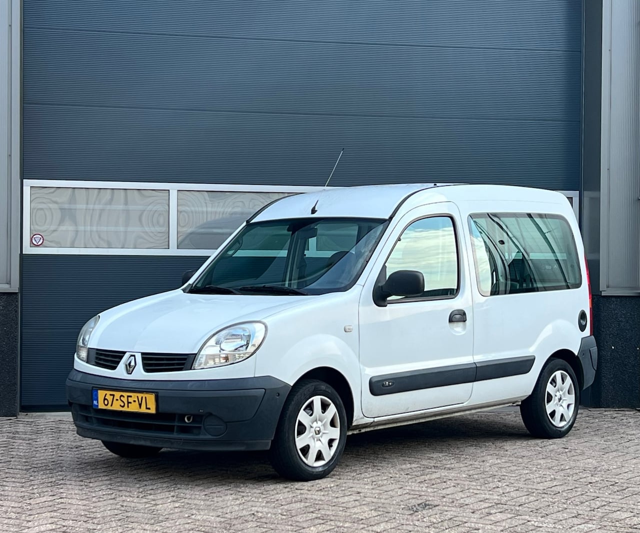 Renault Kangoo - 1.2-16V Authentique bj.2006 Trekhaak|Radio|Nap. - AutoWereld.nl