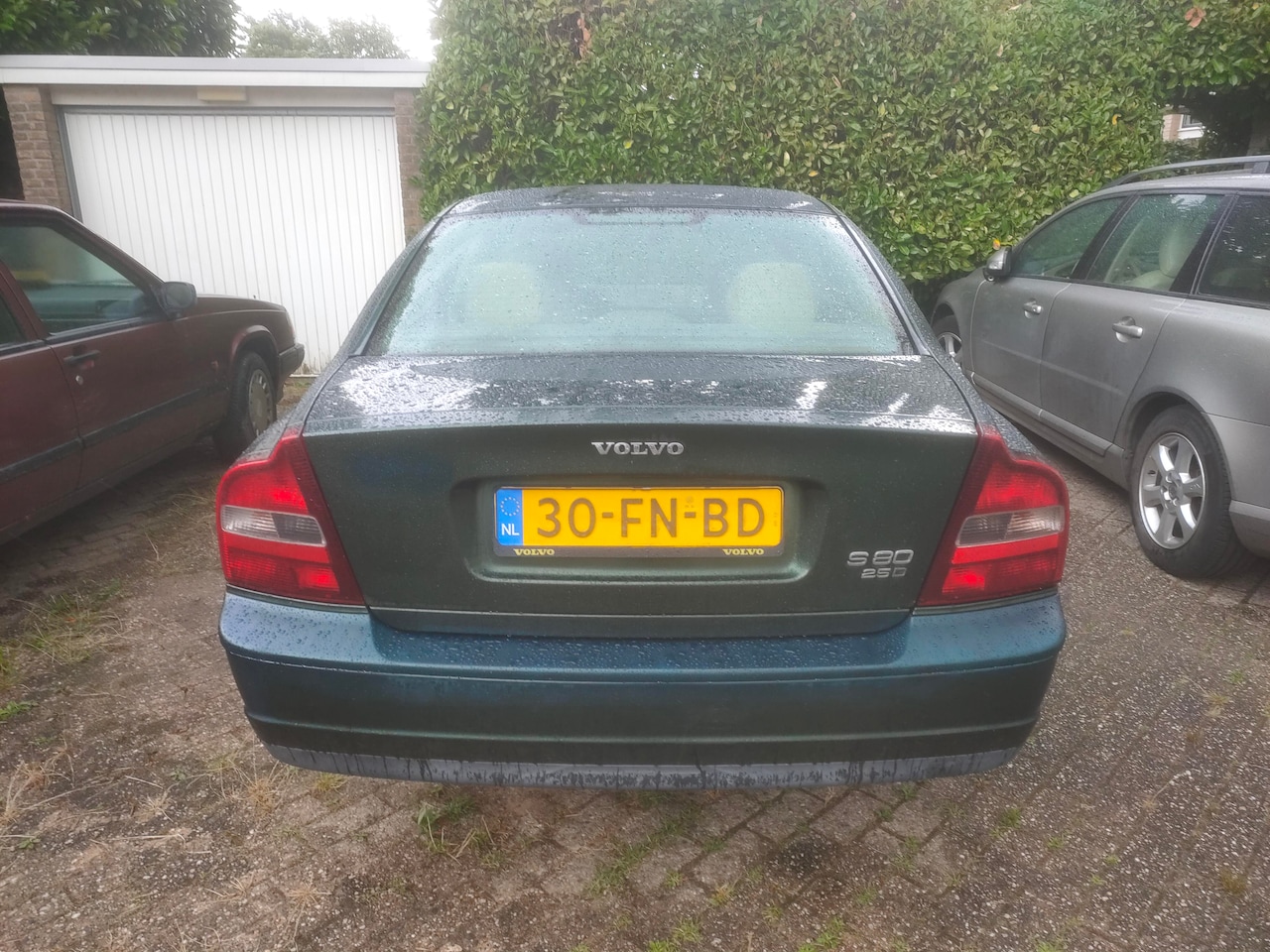 Volvo S80 - 2.5 D Executive 100Km nieuwe motor. - AutoWereld.nl