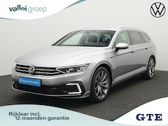 Volkswagen Passat Variant - 1.4 TSI 218 pk DSG GTE Business | Trekhaak | Navigatie Discover Pro | Rondomzicht camera |