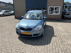Skoda Roomster - 1.4-16V Style // Airco