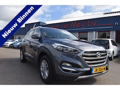 Hyundai Tucson - 1.6 GDi Comfort , TREKHAAK , V+A BANK VERW , A UITRIJ CAM , NAVI , CR CONTR , PDC V+A ,
