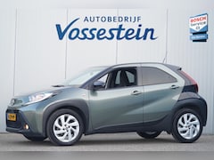 Toyota Aygo X - 1.0 VVT-i S-CVT first / Camera / Carplay / Climate / Stoelverw. / Adaptieve Cruise