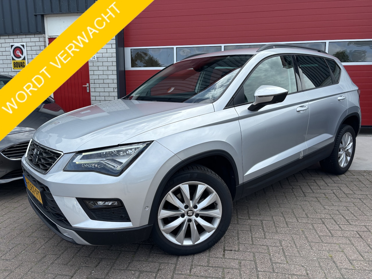 SEAT Ateca - 1.5 TSI Style Business Intense TREKHAAK / KEYLESS / FULL LED / CAMERA / NAVI / CLIMA / PDC - AutoWereld.nl