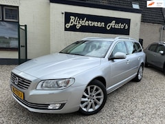 Volvo V70 - 2.0 D3 Inscription Edition Automaat | Leer | Zeer Nette Auto