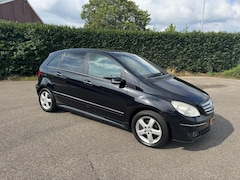 Mercedes-Benz B-klasse - 200 TURBO - AUTOMAAT - AIRCO