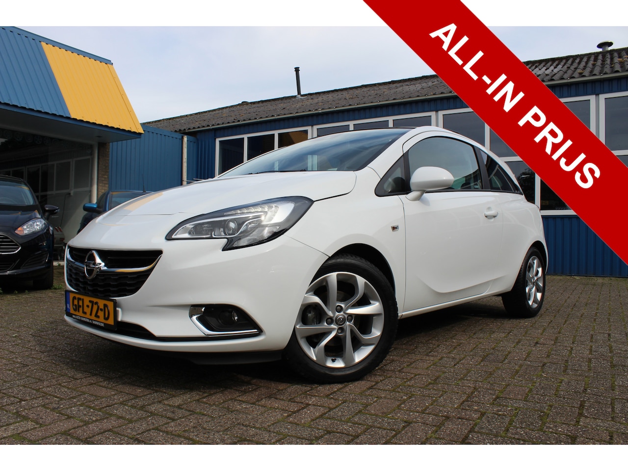 Opel Corsa - 1.4-16V "Black & White Limited Edition" Xenon - Panodak !!! - AutoWereld.nl