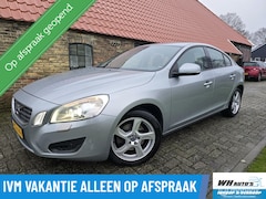 Volvo S60 - 1.6 T3 Momentum | Xenon | Camera | Trekhaak