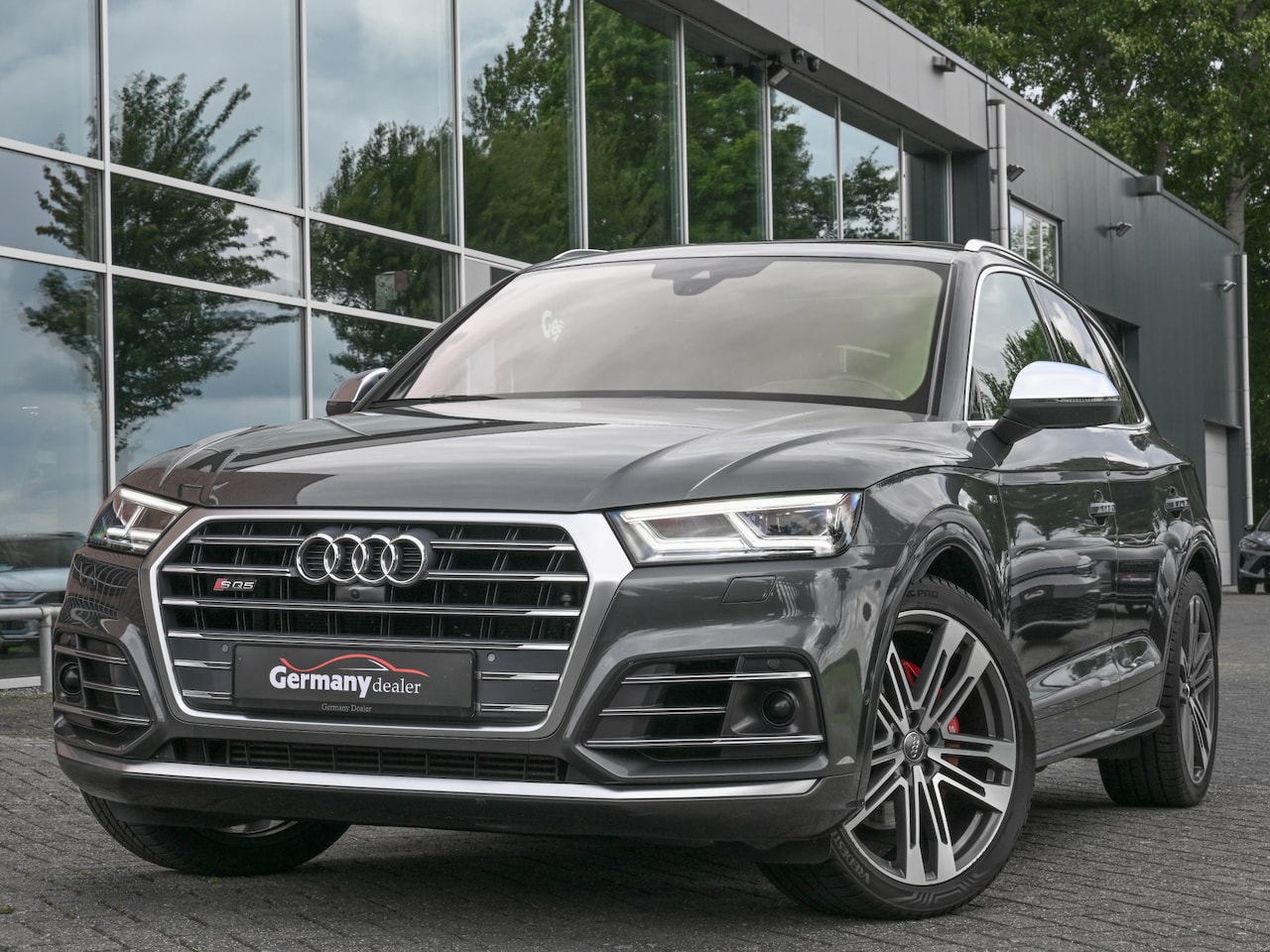 Audi SQ5 - 3.0TFSI 354pk quattro Pro Line Plus Pano B&O Matrix-LED Luchtvering Trekhaak 360-camera VO - AutoWereld.nl