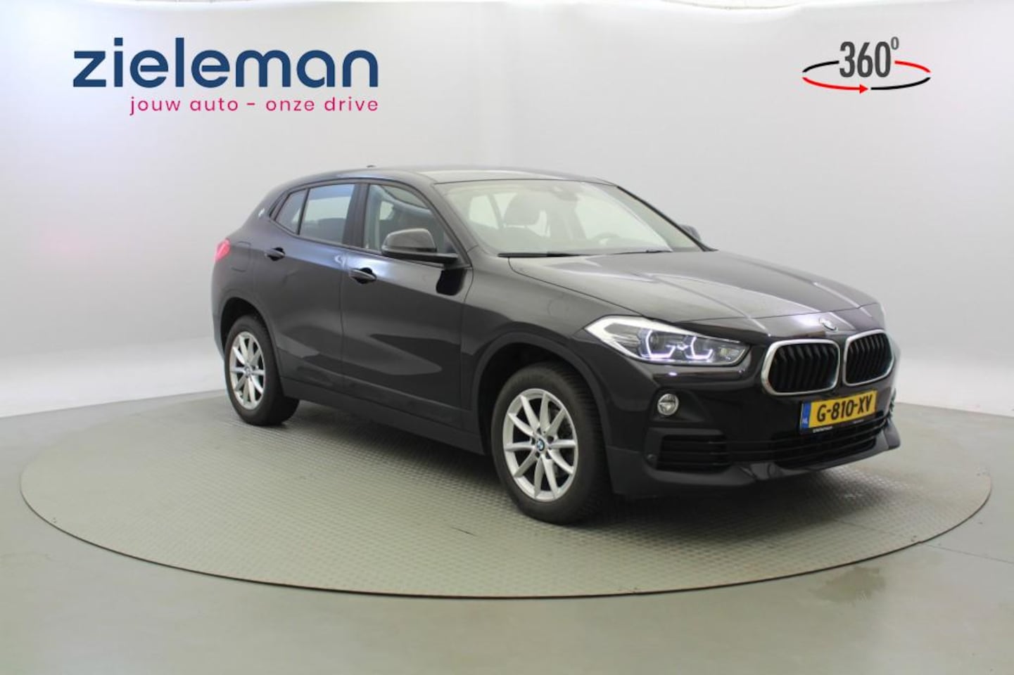 BMW X2 - sDrive18d Executive Edition - Camera, Navi, Xenon OSCAR MEE OP VAKANTIE - AutoWereld.nl