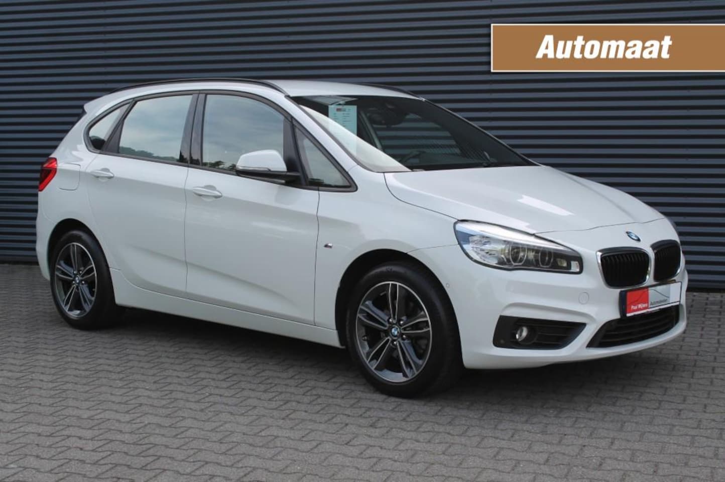 BMW 2-serie Active Tourer - 218 Active Tourer High Executive AUTOMAAT - AutoWereld.nl
