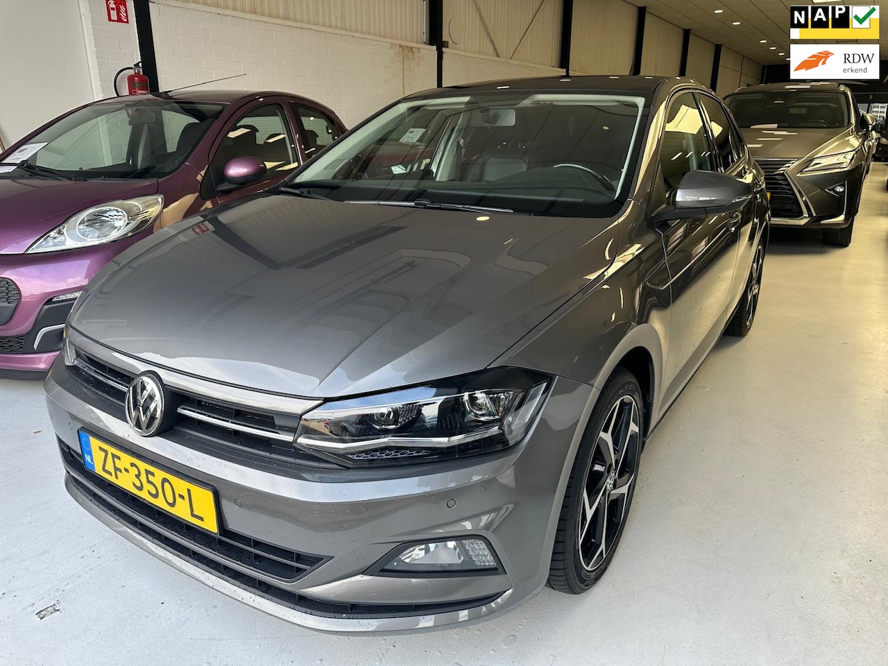 Volkswagen Polo - 1.0 TSI Virtualcocpit/leder bekleding/PANO - AutoWereld.nl