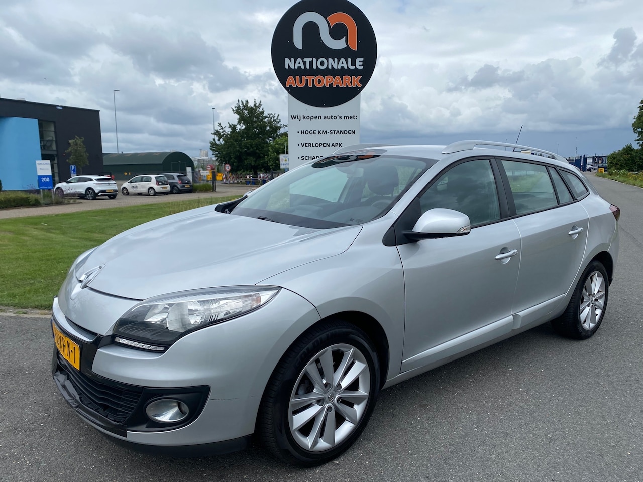 Renault Mégane Estate - 2012 * 1.5 dCi Expression * LMV * AIRCO * LED - AutoWereld.nl