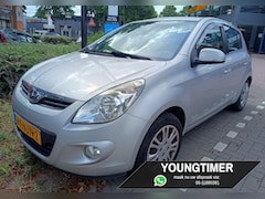 Hyundai i20 - 1.4i i-Motion 5 deurs | VAN 2e EIG | AUTOMAAT |