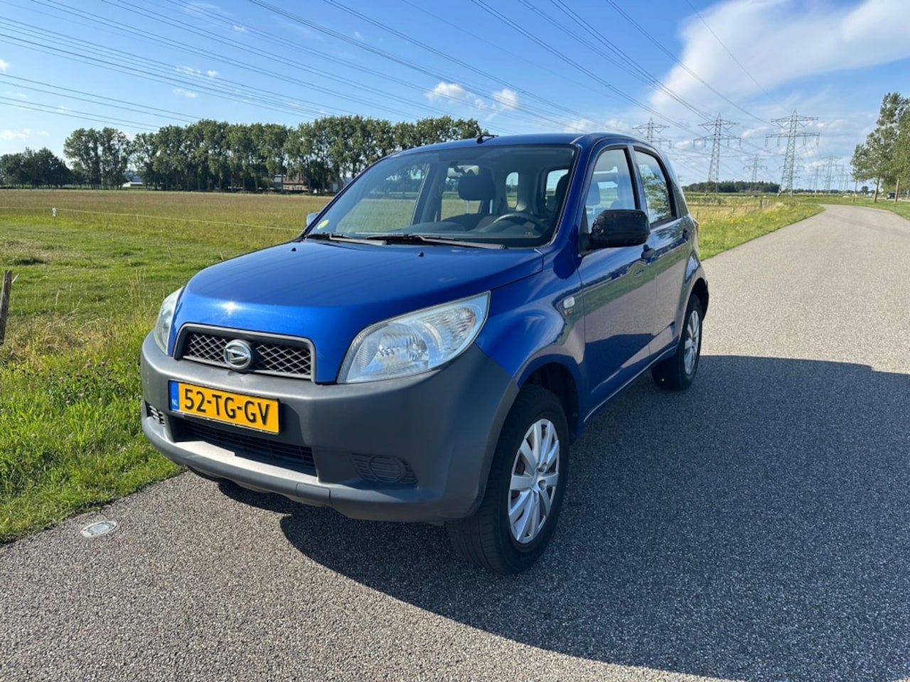 Daihatsu Terios - 1.5-16v Explore 2WD AIRCO | TREKHAAK | ONDERHOUDSBOEKJE ! - AutoWereld.nl