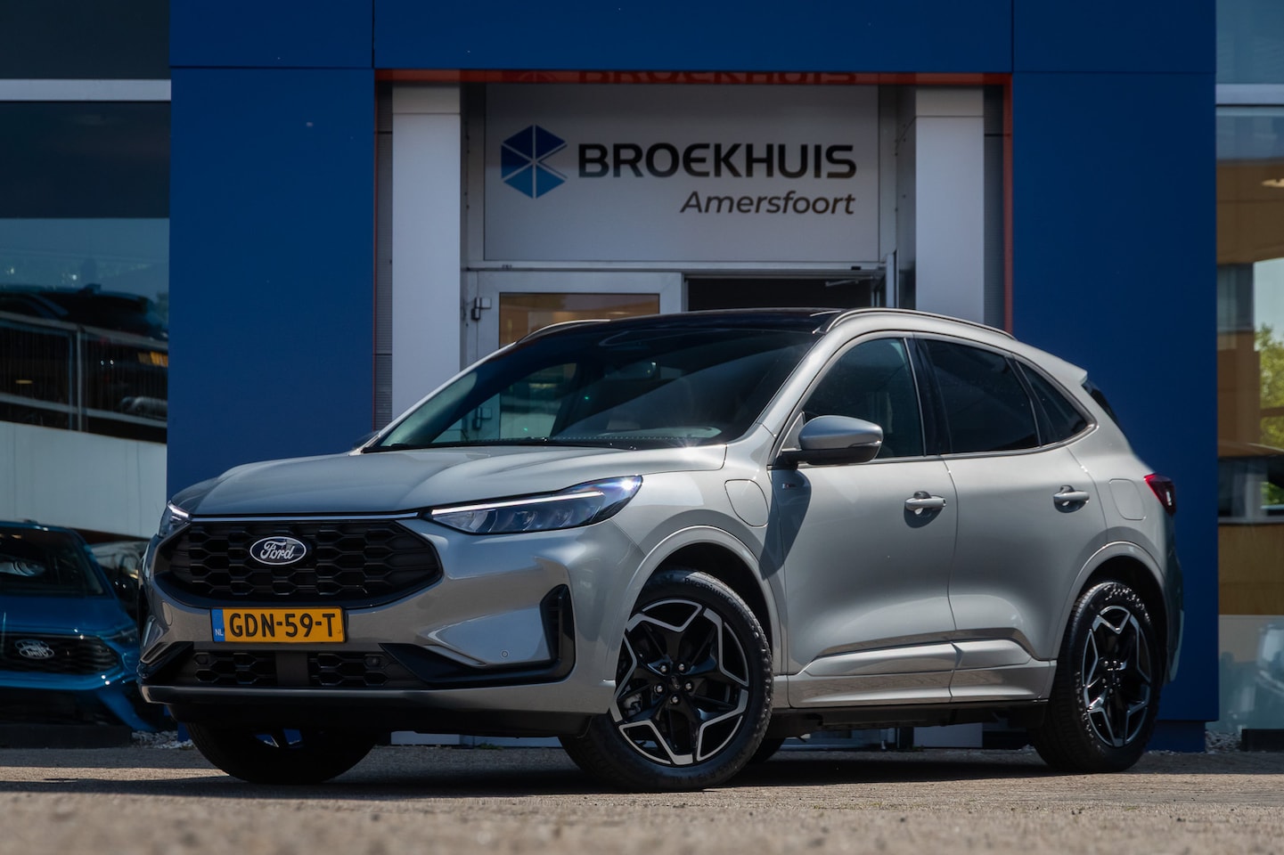 Ford Kuga - 2.5 PHEV ST-Line | Achterbank verwarmd | Achteruitrijcamera | Apple Carplay/Android Auto|t - AutoWereld.nl