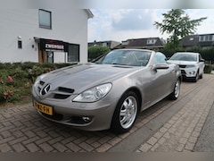 Mercedes-Benz SLK-klasse - 200 K Aut NAVIGATIE|AIRSCARF|XENON|PDC|LEDER|ALARM|ORIGINEEL NEDERLANDS
