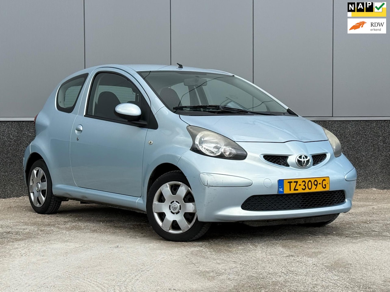 Toyota Aygo - 1.0-12V Airco, Rijdt goed! - AutoWereld.nl
