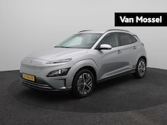 Hyundai Kona Electric - EV Pure 64 kWh | 1e Eigenaar | Apple Carplay / Android Auto | Privacy Glass | Climate Cont