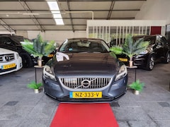 Volvo V40 - 2.0 D2 INSCRIPTION PANO LED CAMERA FULL 2017 NAP