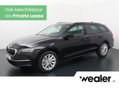 Skoda Octavia Combi - First Edition 1.5 TSI 115 pk DSG | Automaat | El. achterklep | Navigatie | 17'' Lichtmetal